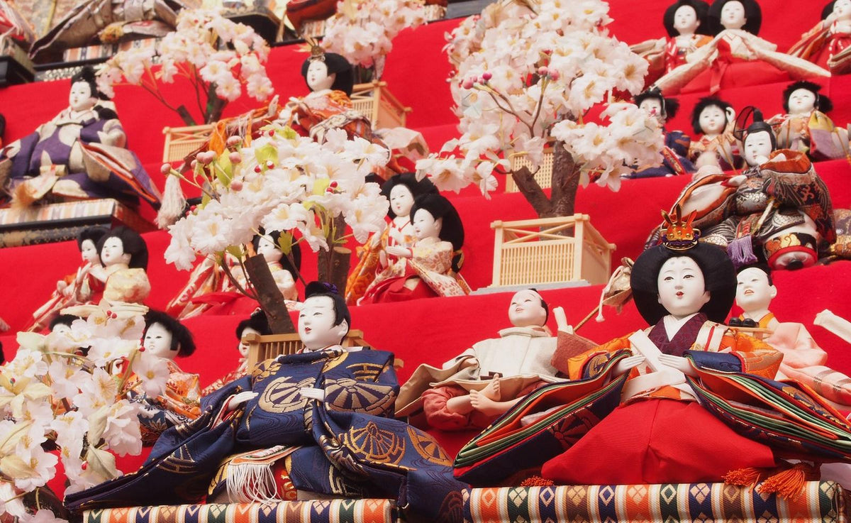 Hinamatsuri dolls