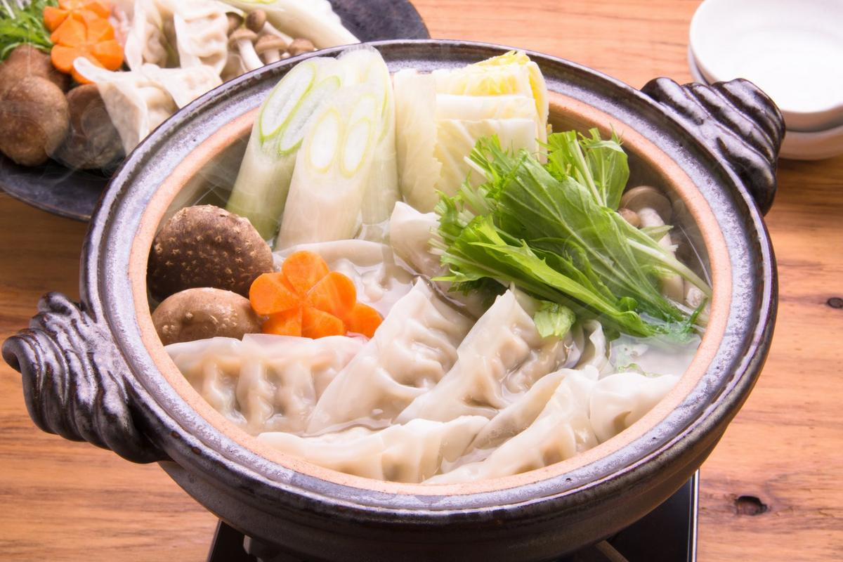 Gyoza nabe hot pot recipe