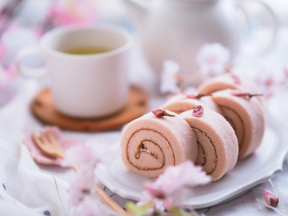 Sakura Cherry Blossom Swiss Roll Cake Recipe