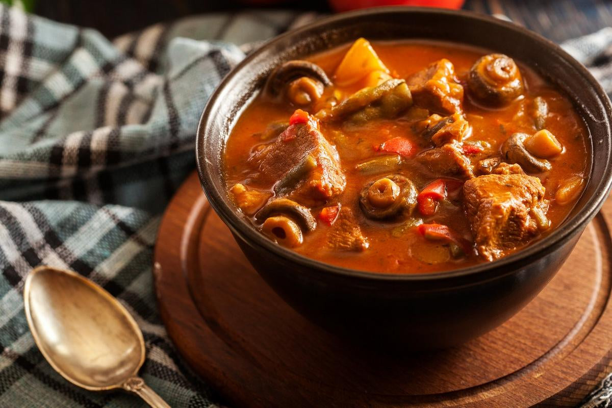 Beef and mushroom dashi stew recipe