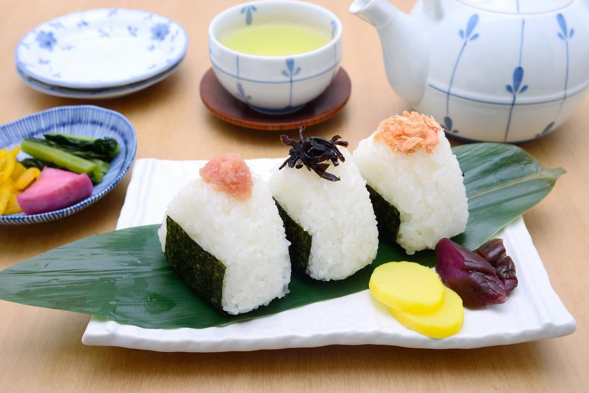 Onigiri rice balls recipe